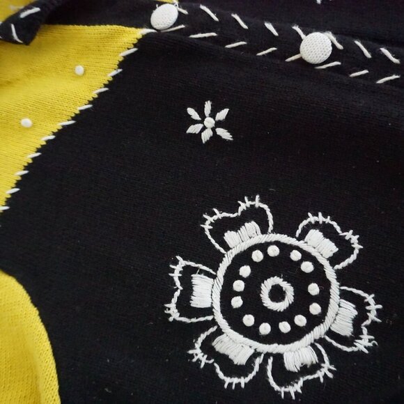 Vintage Storybook Yellow Black Embroidered Floral Button Knit Cardigan Sweater1X - Picture 10 of 11